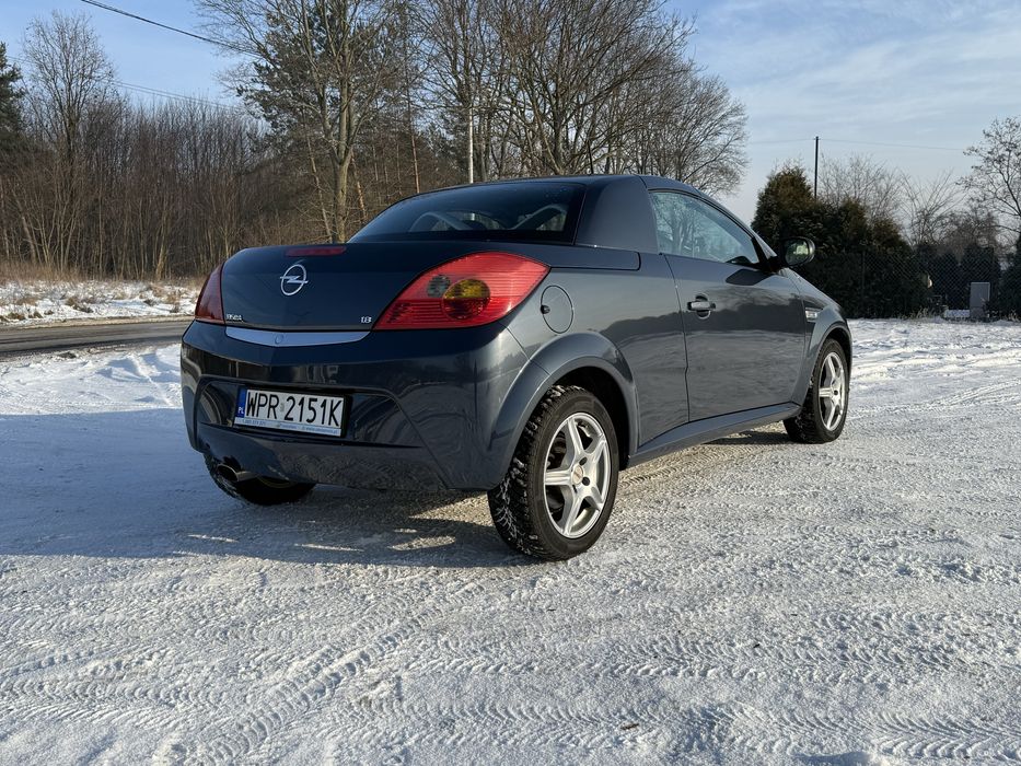 Tigra 1.8, II właściciel, serwis, bezwypadkowy, pełna opcja, zadbany