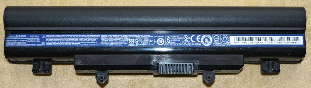 Ноутбук Acer Aspire E5-572G по запчастям.