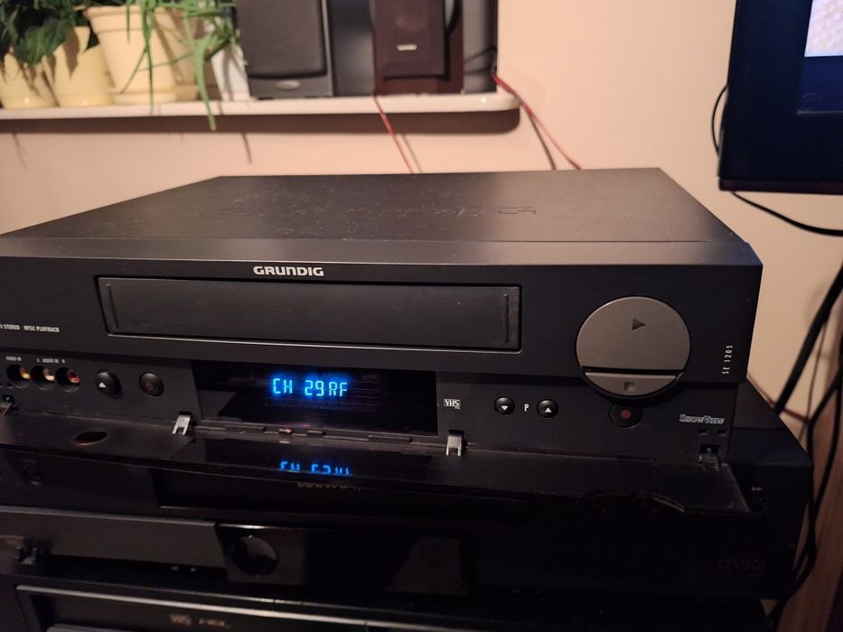 Magnetowid Grundig hi fi stereo