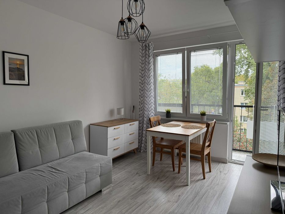 Kawalerka 24 m² bezpośrednio, dostępne od zaraz.