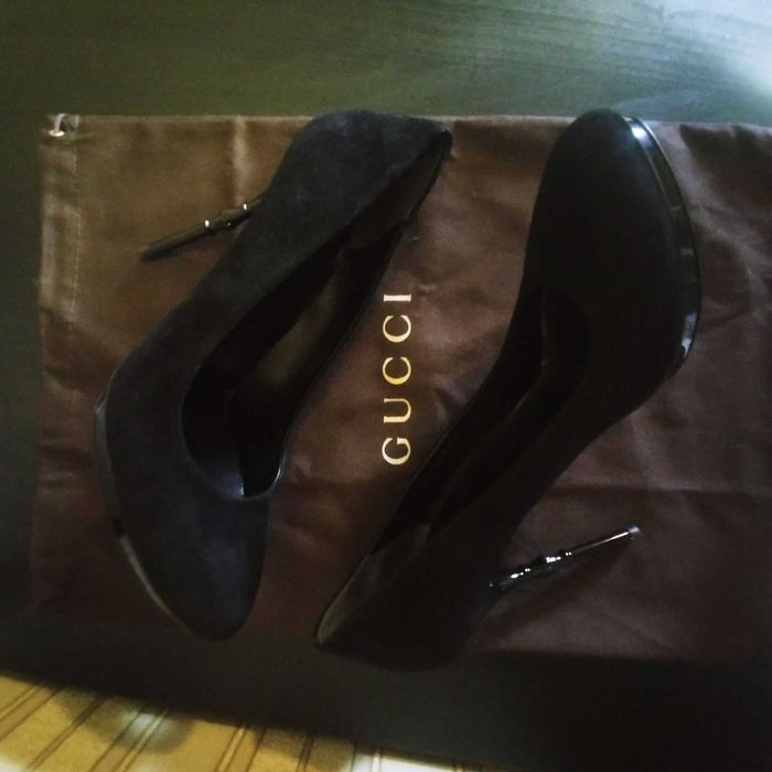 Туфли Gucci 40 оригинал 100% замш