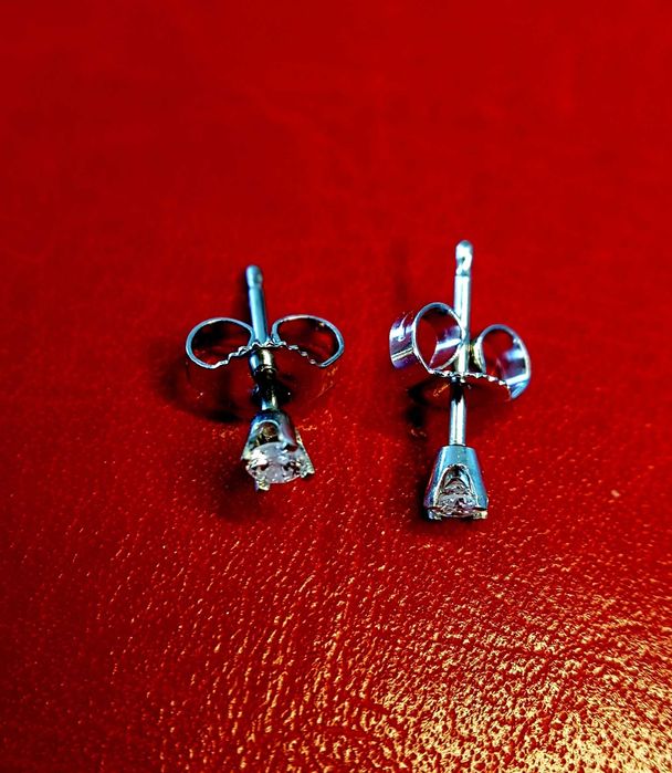 Kolczyki Białe Złoto 14K 585 sztyfty z brylantami 0.14 ct PROMOCJA