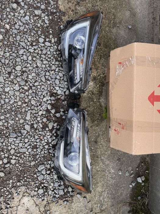 Фара Subaru outback 17-19