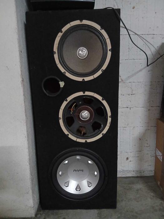 Coluna home made +/- 960x300x360 colunas amp 12" + subwoofer 12"