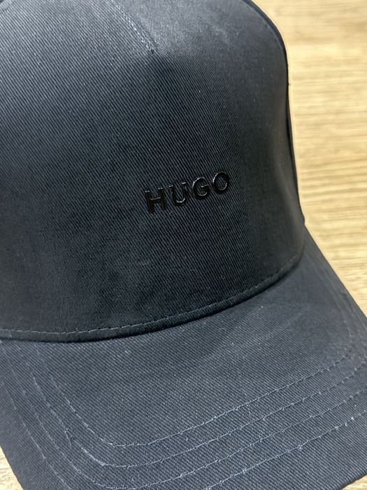 Кепка hugo оригінал