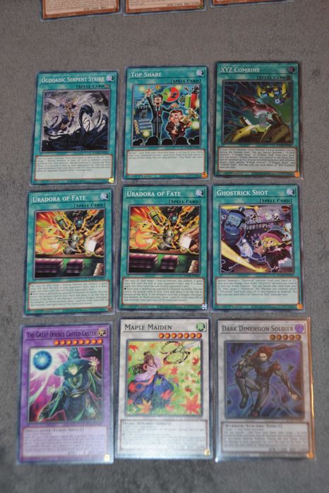 Vendo Colecção Yu-Gi-Oh Battle of Chaos