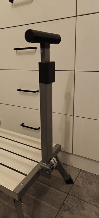 Aluminiowy podnóżek