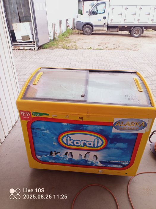 Zamrażarki sprzedam.