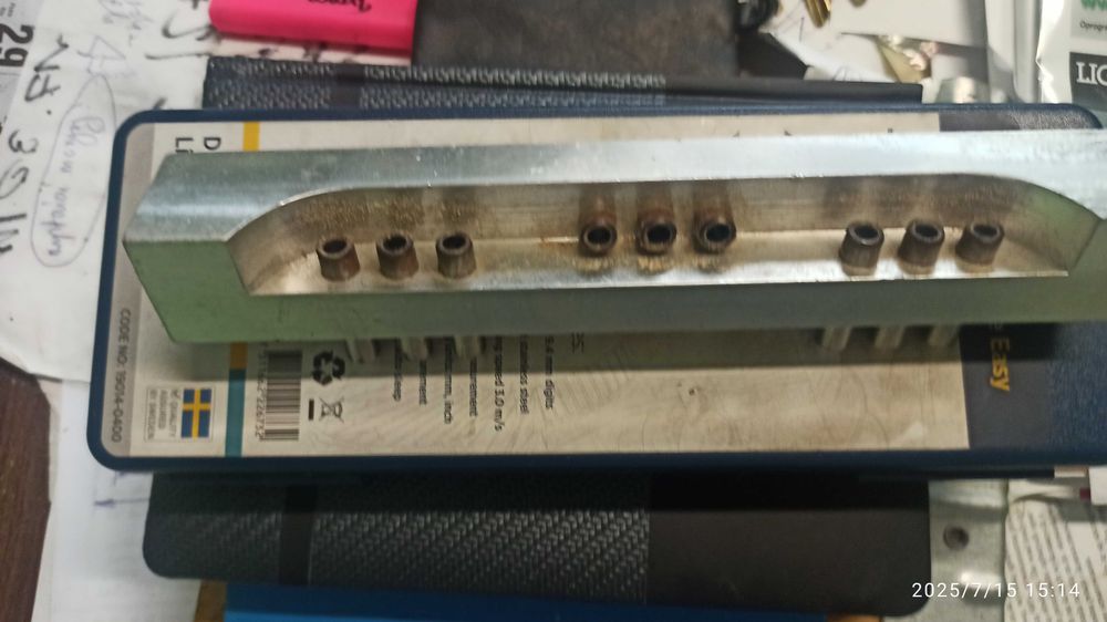 szablon aluminiowy  do wiercenia mebli