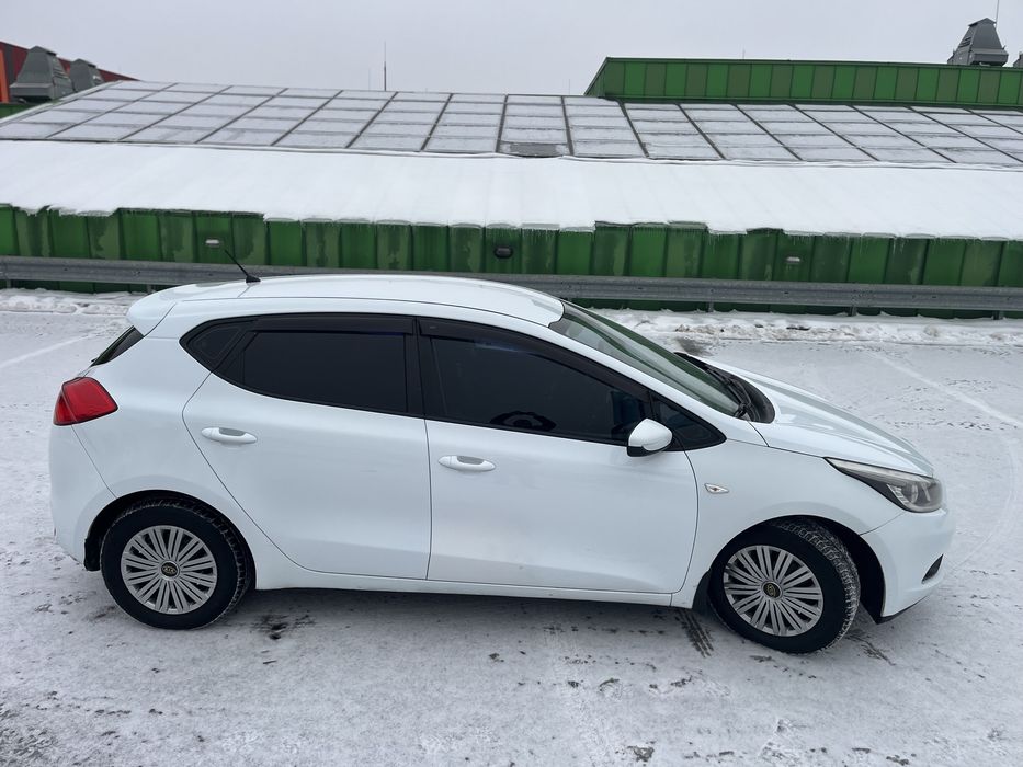 Kia Ceed 1.4газ/бенз механіка
