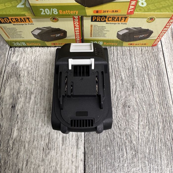 Акумуляторна батарея посадка makita 20/8 20v 8ah високотокова