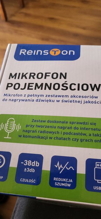 Mikrofon pojemnościowy z zestawem akcesoriów Reinston