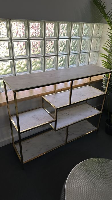 Regał szklany Alisma Actona