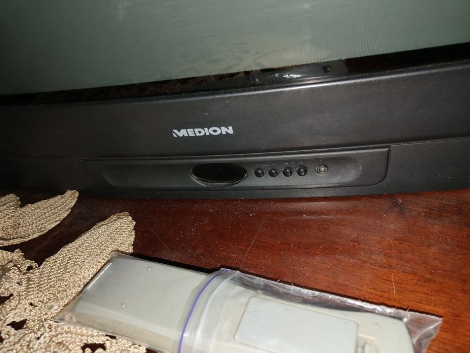 Телевізор Medion 27''