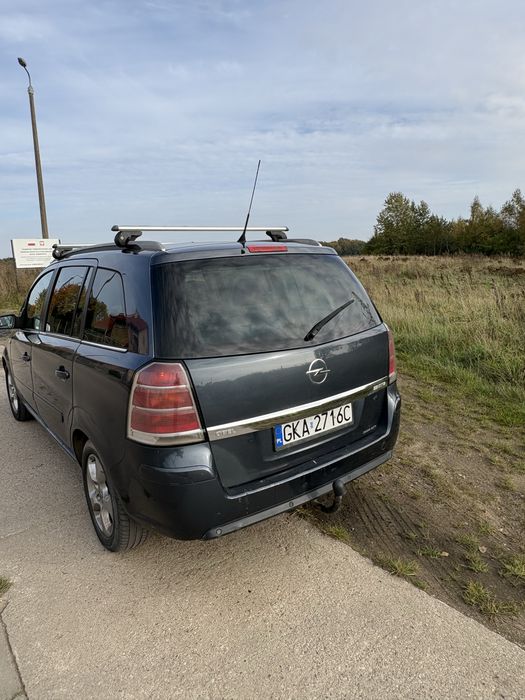 Sprzedam Opel Zafira B
