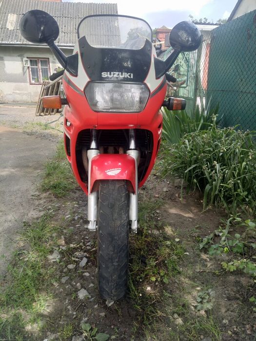 Мотоцикл Suzuki GSX600-F katana
