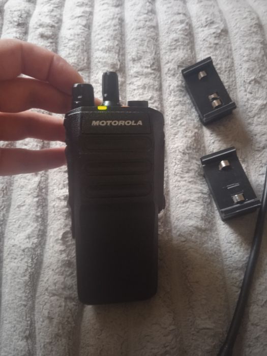Рація Моторола R7a