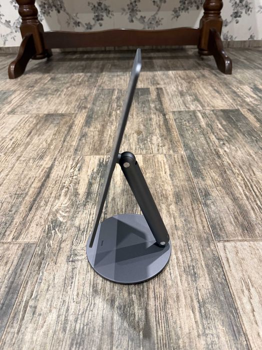 Benks Infinity Pro Magnetic iPad Stand (11')