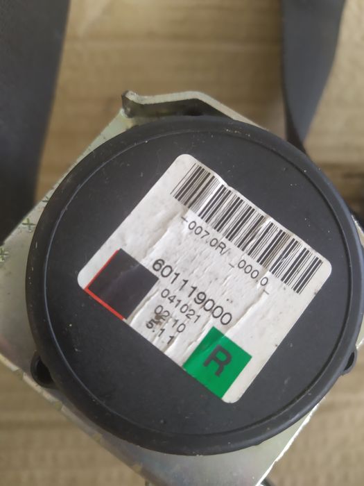 Land Rover Discovery III pas bezpieczeństwa lewy prawy przód tył