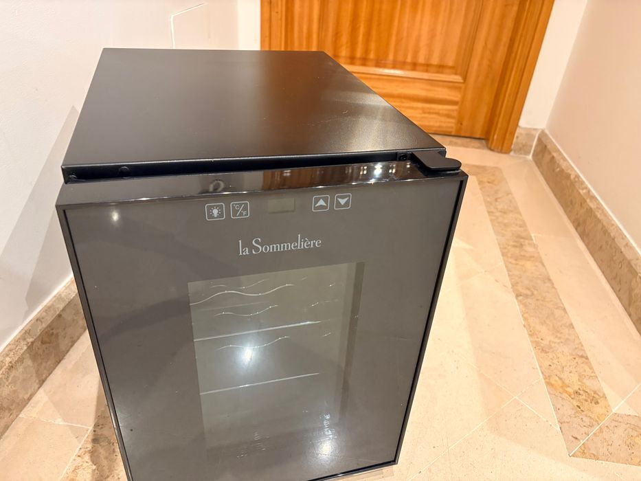 Cave de Vinhos La Sommelière