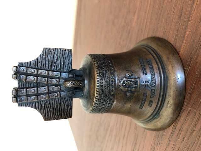 Bracia Łopieńscy - Dzwon Zygmunta - miniatura z brązu