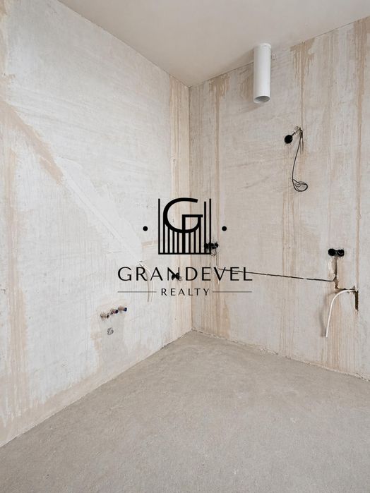 Apartment in Kyiv - View 4