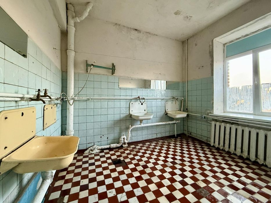 Продам м/сімейку по Приходько, 37