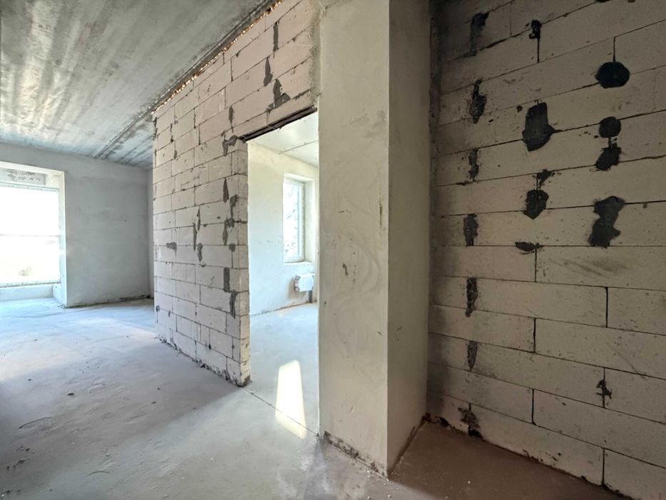 продам 1 кімнатну 49 м2, 1 поверх, с. Зазим'я вул. Київська 10 В , ЖК Desna Park Residence