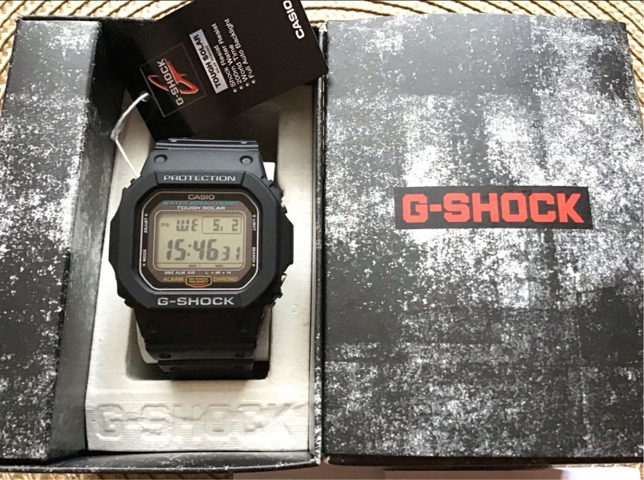 Годинник Casio G-Shock The Origin G-5600UE-1DR на сонячній батареї!