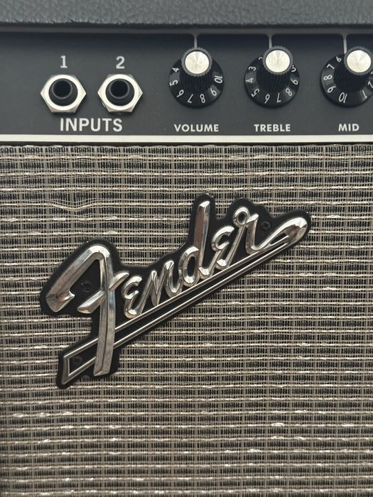 Fender Frontman 212R