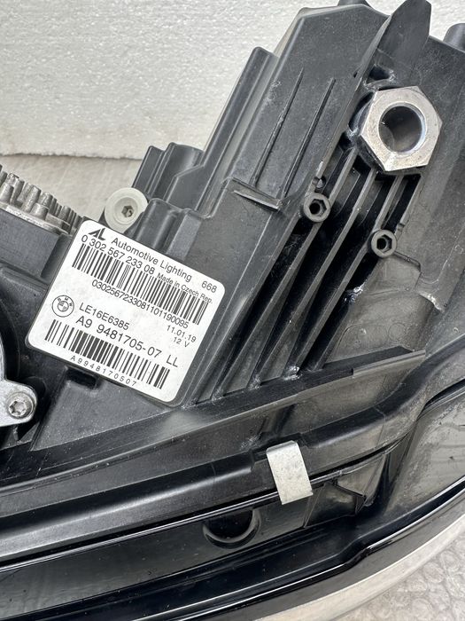 BMW G20 фара ліва права USA