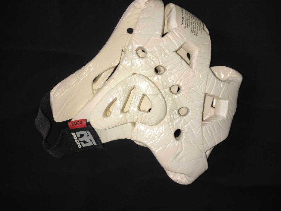 Шлем для тхэквондо МОТО, литой, р. S