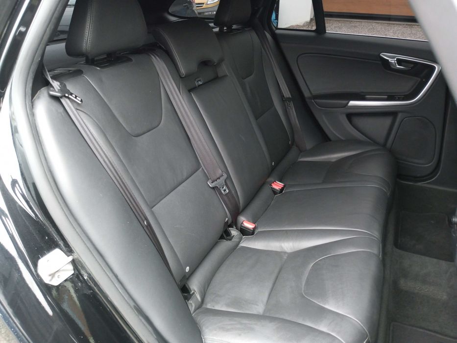 Volvo v60 2.0 Diesel 136 KM