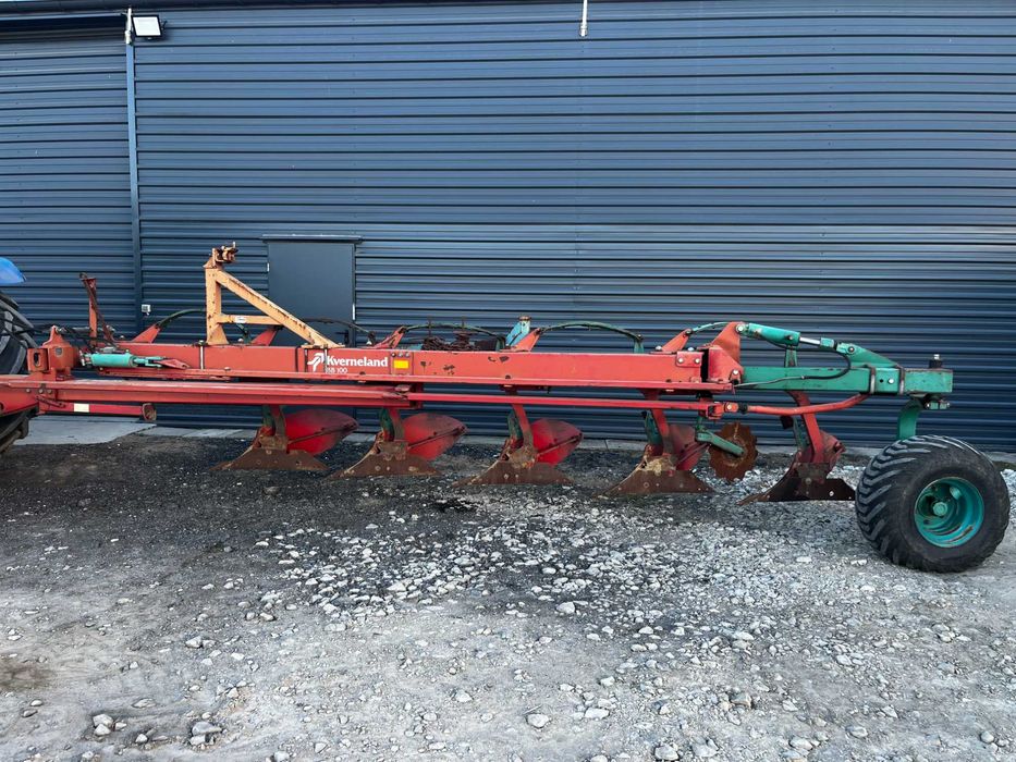 Pług zagonowy Kverneland BB 100 5 skibowy