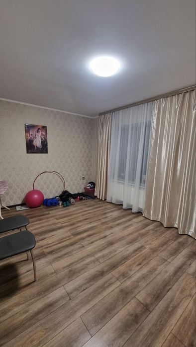 Срочно!Продам будинок, Космічний мкр, Южний ринок