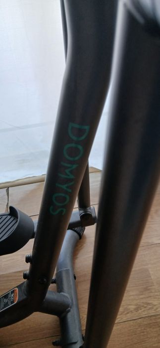 Bicicleta Elíptica Domyos EL 100 – Como Nova / 2 Anos de Uso
