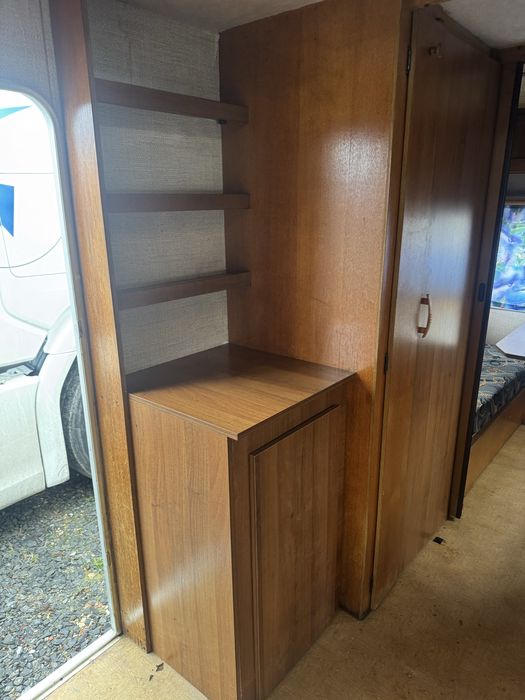 Кемпер дім на колесах