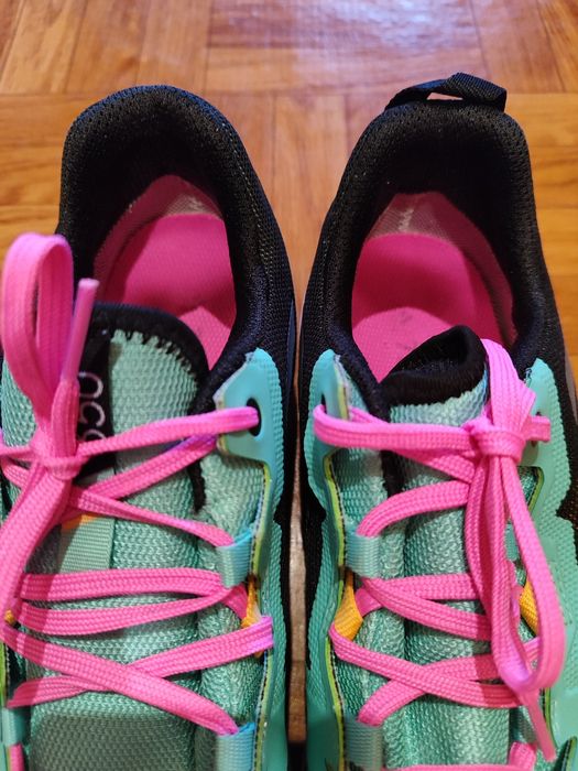 Adidas agravic gore- tex