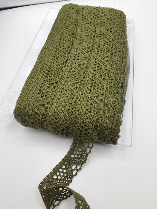 Koronka oliwka szer.2,80 cm.kupon 5 m.