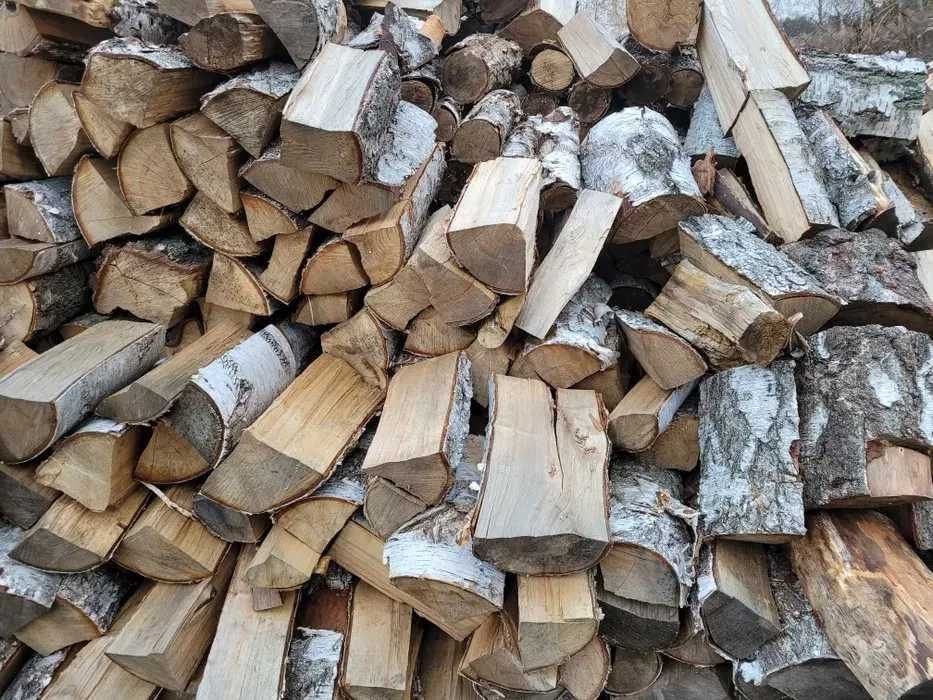 Drewno kominkowe sezonowane