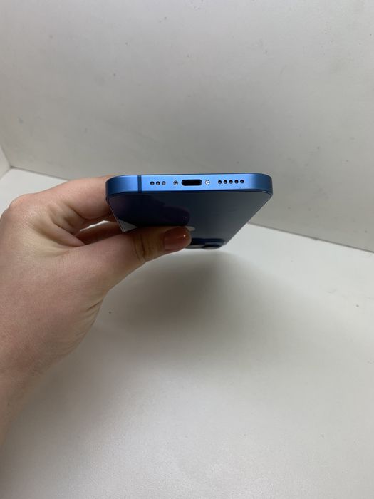 Продам iphone 13 синій 128gb 84% рсім