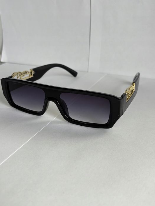 Eleganckie Okulary przeciwsłoneczne Jaguar Luksusowe Czarne