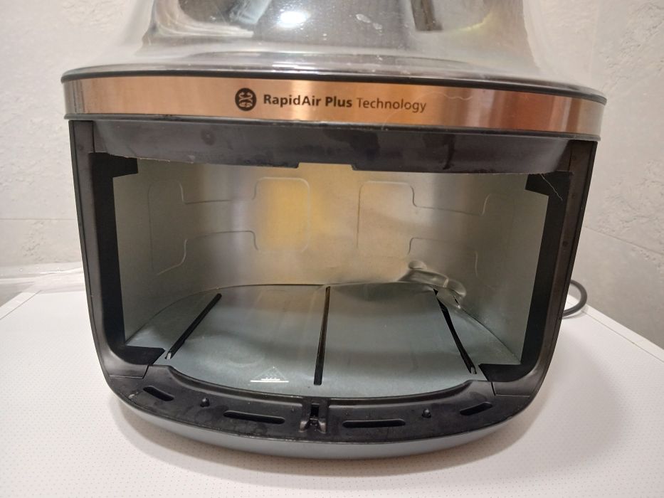 Продам аерогриль  Philips моделі NA332/00 на запасні деталі
