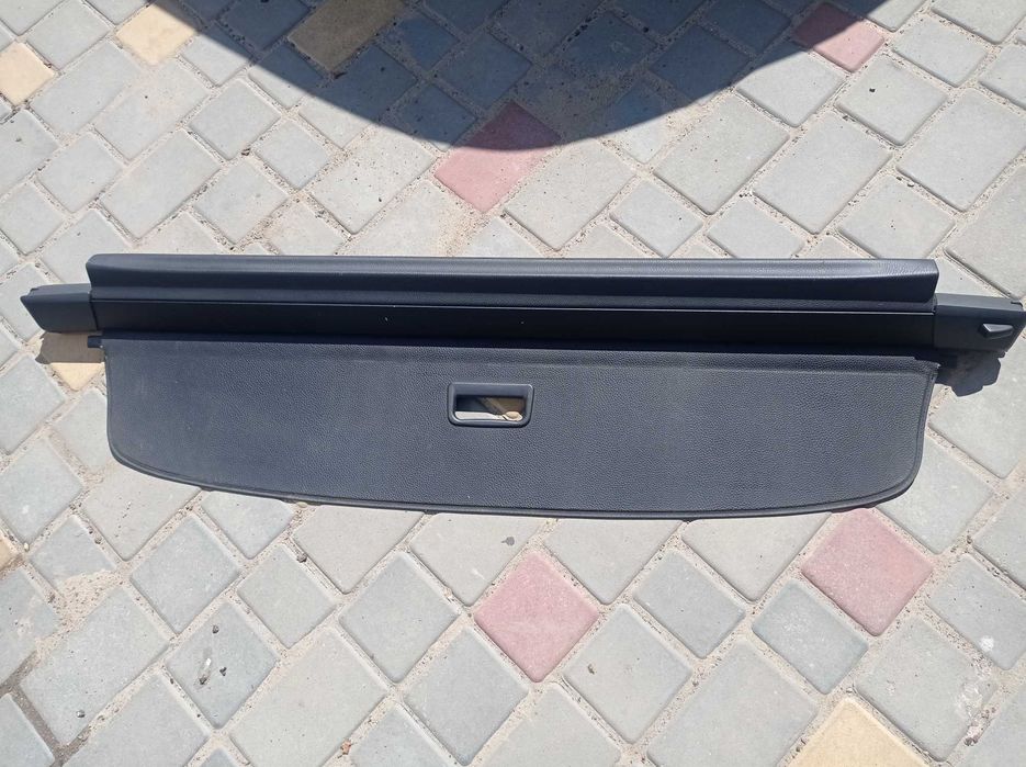 Задня штора багажника Volkswagen