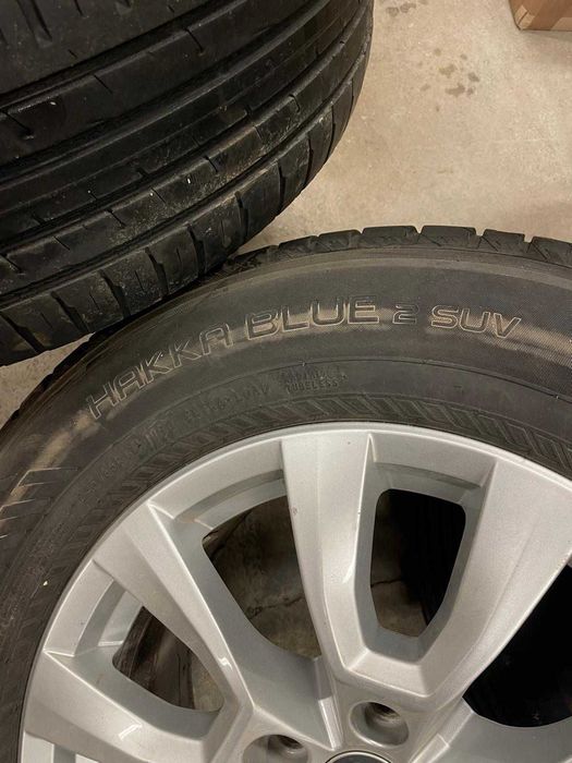 AMAROK VW , VW T5/T6 - 2020r doskonały stan 245/65/R17 - 5x120 rozstaw
