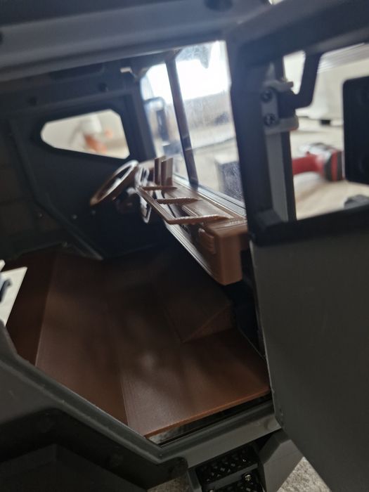 Man Cat 1:10 Trilal Eelemet Enduro