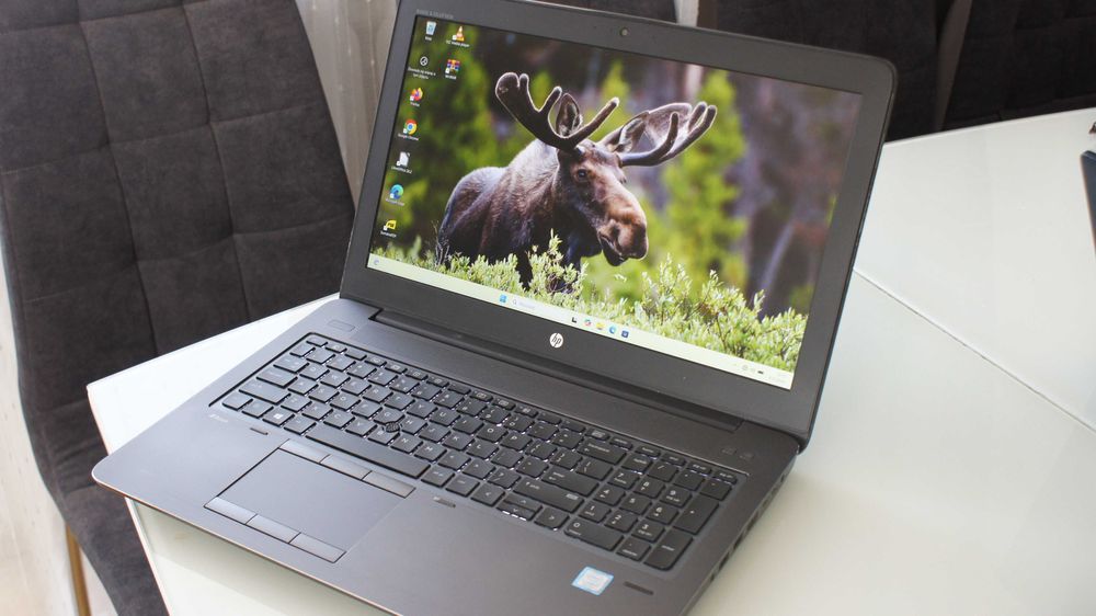 Laptop HP ZBook 15 G4 i7 32GB SSD+HDD Quadro M1200 FHD Stacja Robocza