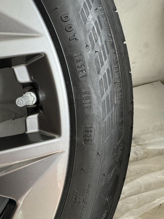 Шини літо 205/55 R17 95Y XL GoodYear Eagle F1 Asymmetric 6