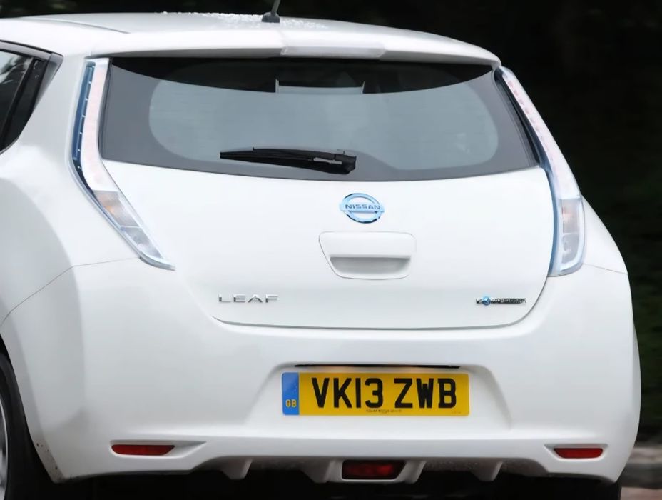 Tylna klapa nissan leaf 2015