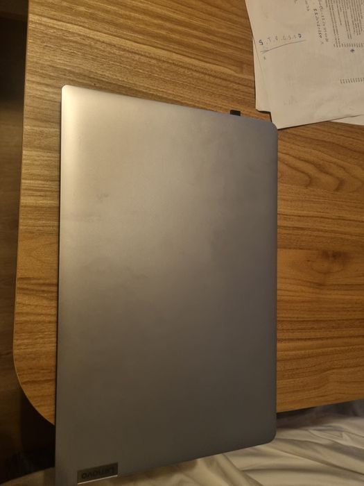 Lenovo ideapad 1 ryzen 5